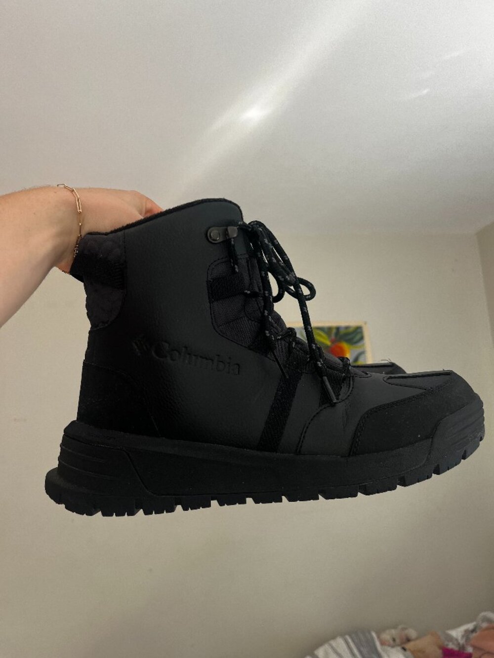 Columbia Men’s 9.5 Snowtrekker II Omni HeatTech Waterproof Winter Snow Boots